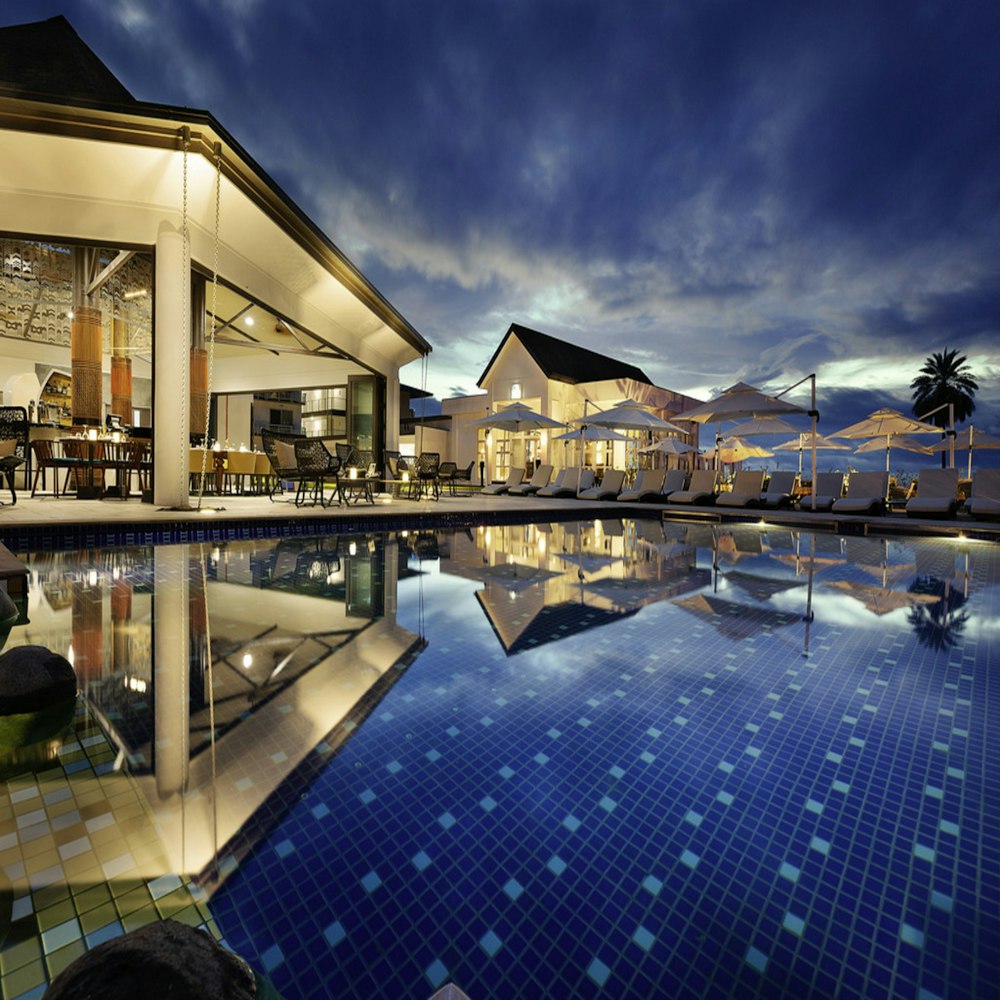 Tropic Lodge