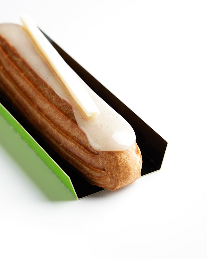Éclair vanille-pécan
